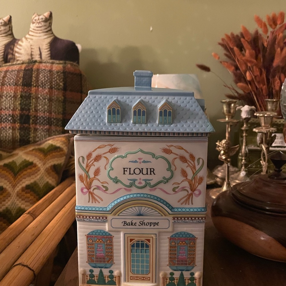 Lenox Village Ceramic Flour Canister SMALL REPAIR